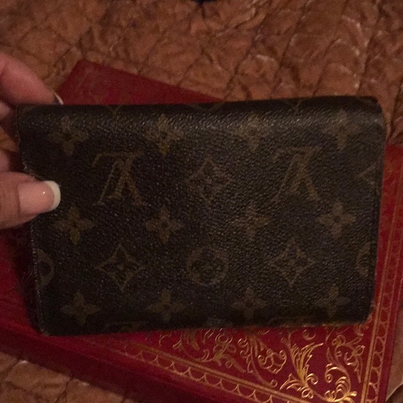 🌺SOLD LV Monogram Porte-Trésor Étui Papier Wallet - Picture 4 of 8